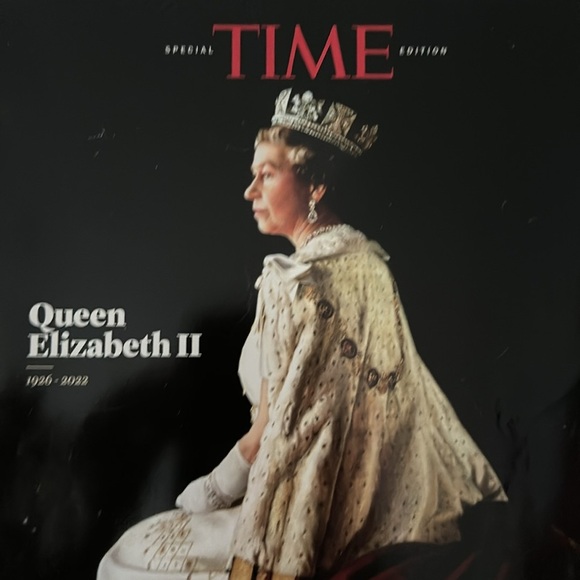 People - A Queen for our Time.& Time Queen Elizabeth ll - Picture 3 of 3